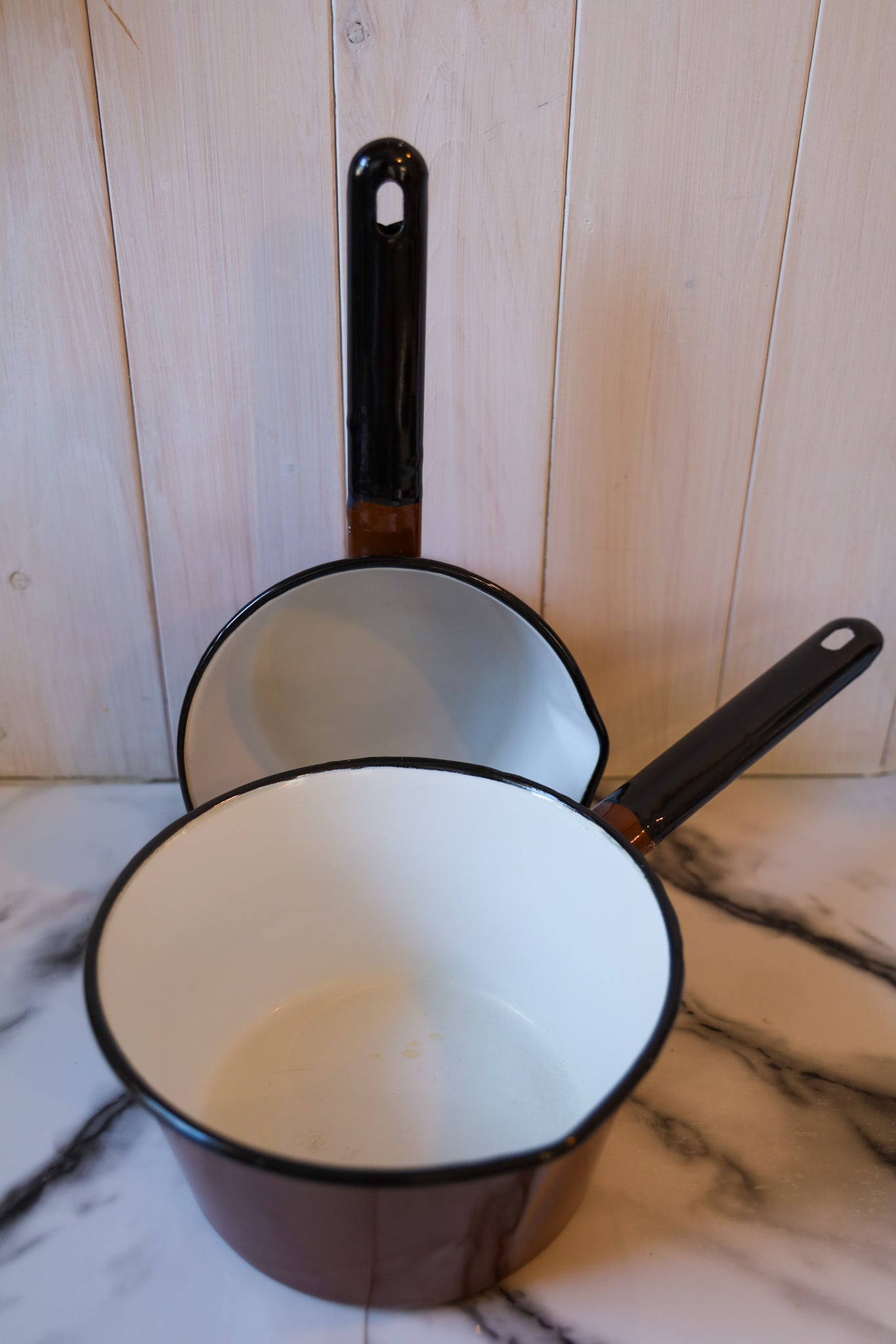 Enamel Pots(set of 2)