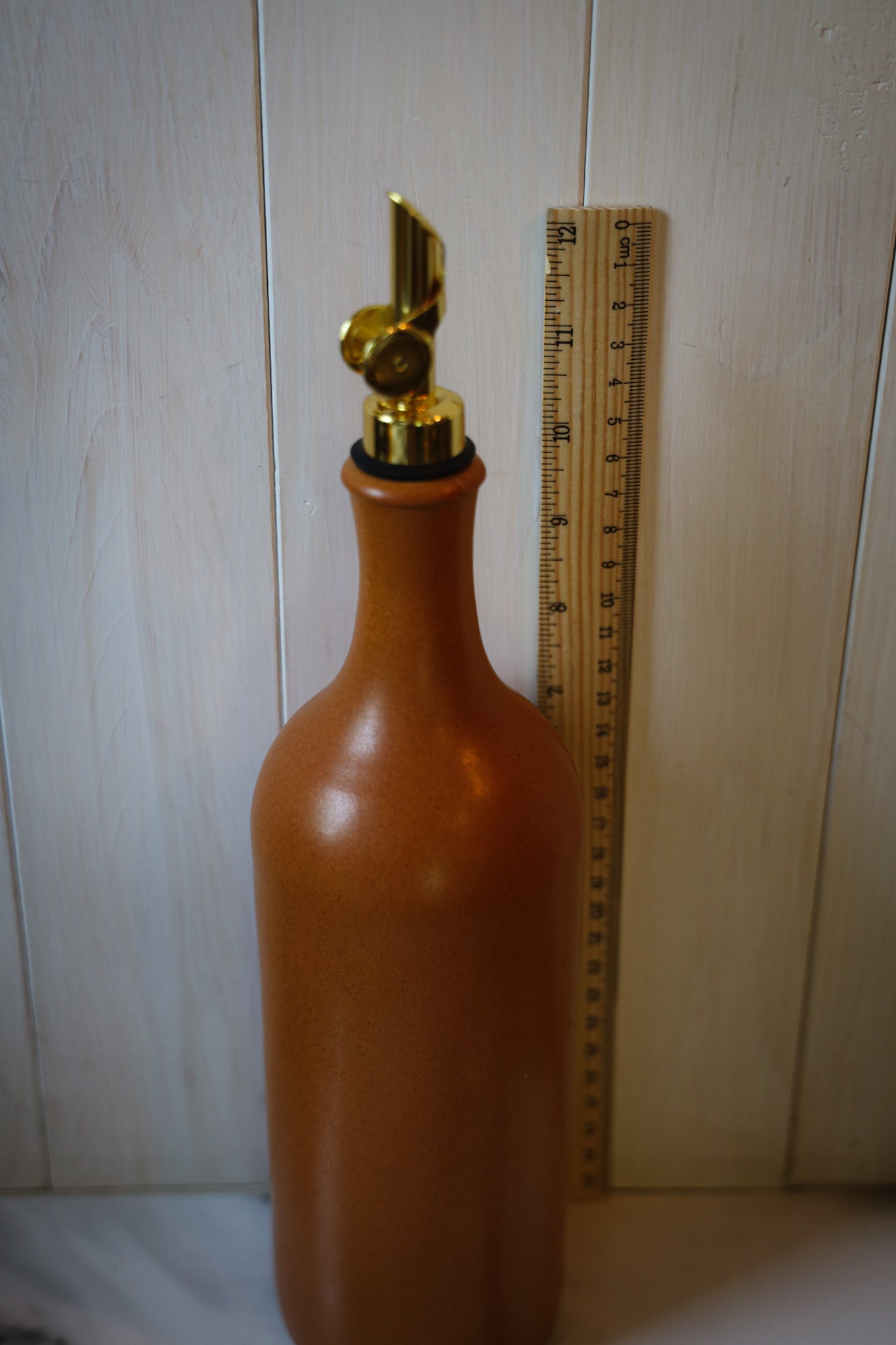 Oil Bottle with Pourer